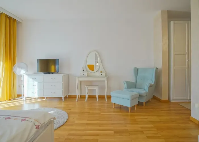 Downtown Premium Apartment