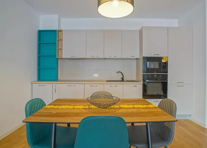 Downtown Premium * Braşov